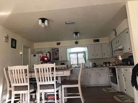 2nd image of 135 Greenwood Ave