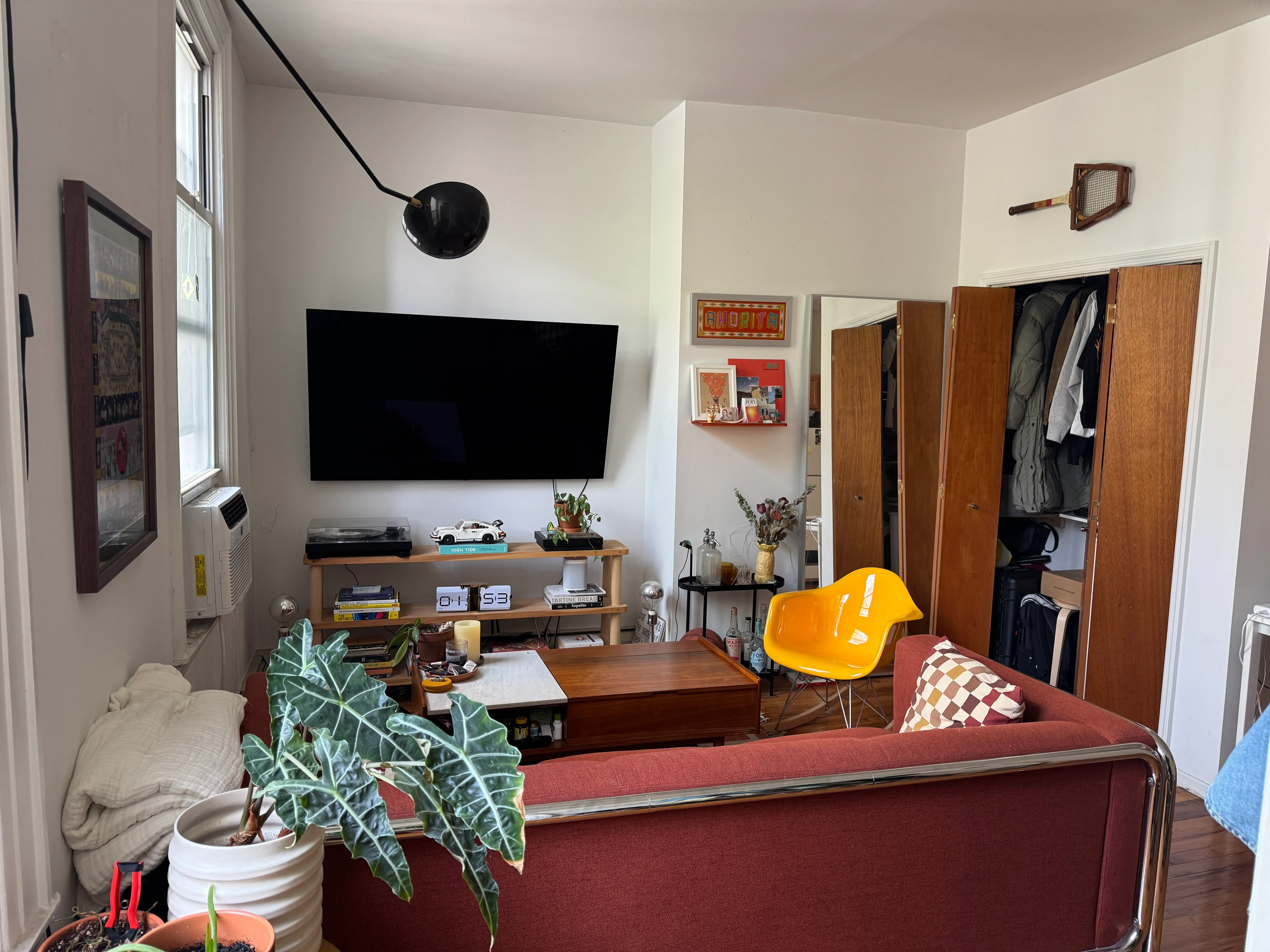 89 Eagle Street #2R in Greenpoint, Brooklyn | StreetEasy