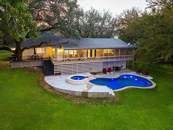 5th image of 1110 S Rockwood Drive