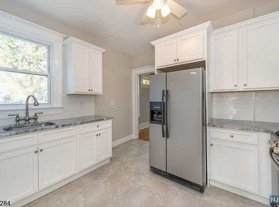 5th image of 10 Almira St