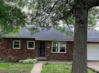818 N 80th Pl, Kansas City, KS 66112