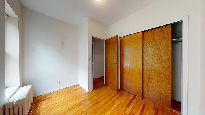 Rented by Bond New York | media 16