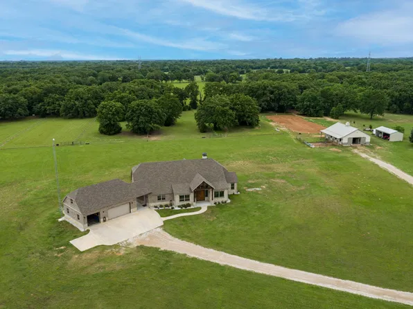 3317 Vz County Road 1804, Grand Saline, TX 75140