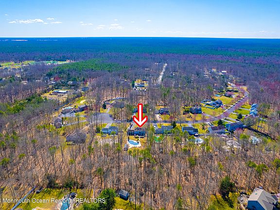 5th image of 12 Brentwood Drive