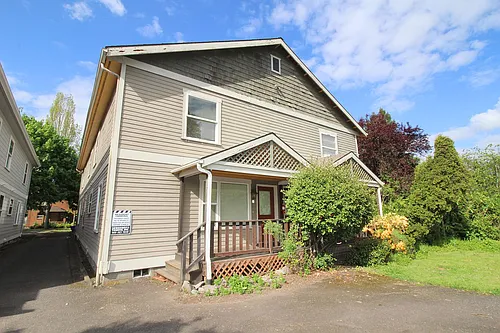 46 NE Sacramento St #A-D Photo 1