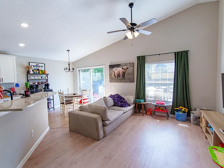 11865 Noble Fir Ct — Photo 44