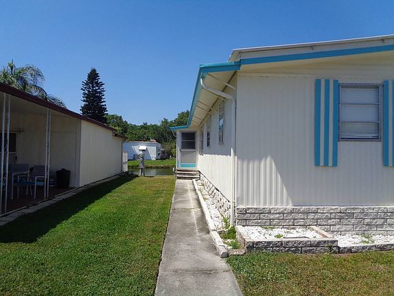3rd image of 5939 Westlake Dr