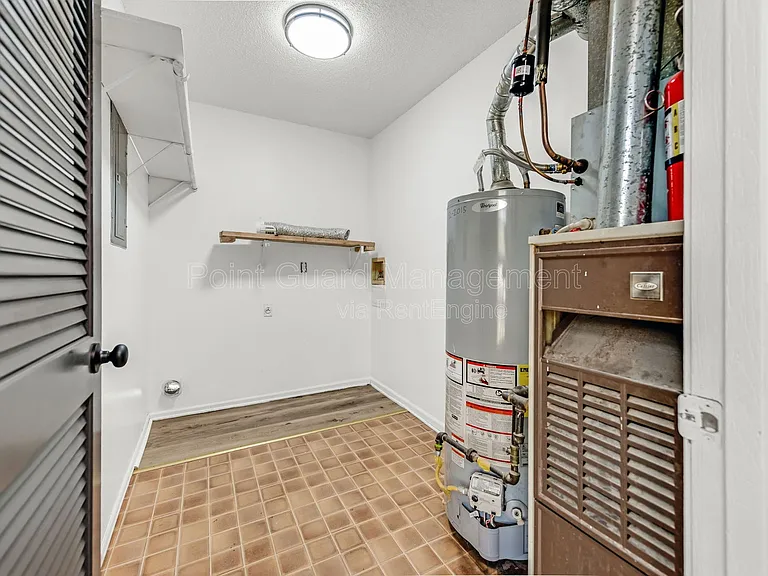 7009 N Chas Dr — Photo 42