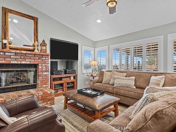 5th image of 12920 Choco Rd