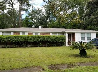 8427 Barracuda Rd, Jacksonville, FL 32244