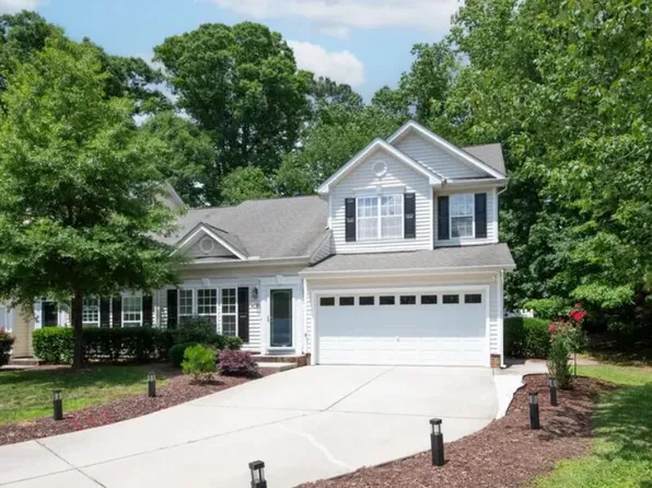 409 Tresa Brook Ct, Cary, NC 27519