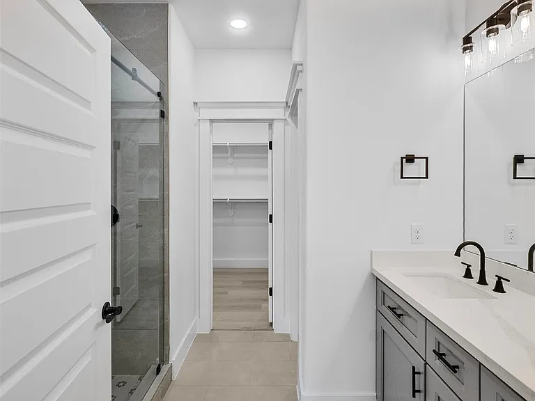 4103 E Toliver St — Photo 23