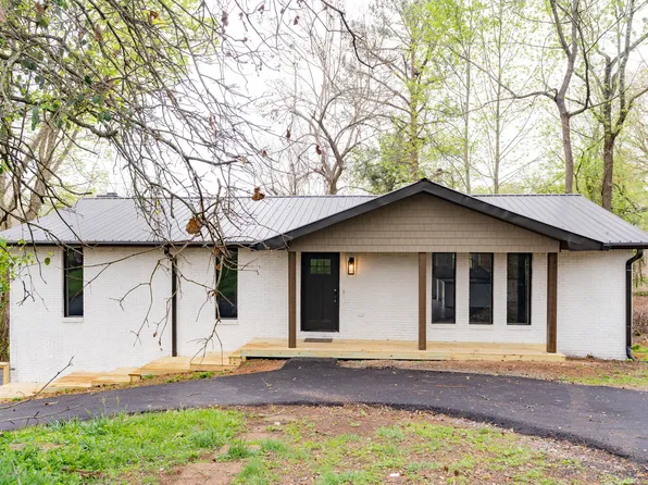 6100 Lottie Ln, Chattanooga, TN 37416