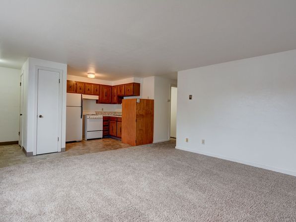 Alpine Village Apartments