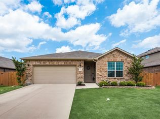 3320 Tanseyleaf Dr, Heartland, TX 75126
