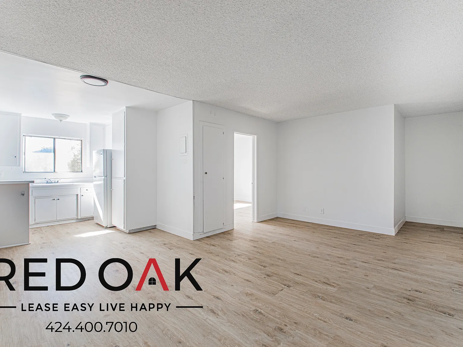 Comfortable 1-Bed with Pool and Parking Included ~ In Duarte! — Photo 4