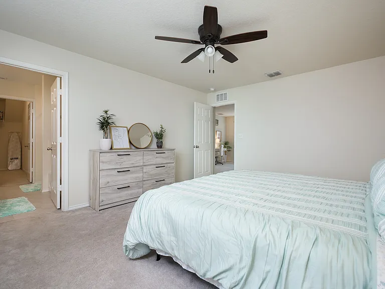 7710 Ponderosa Pne — Photo 22