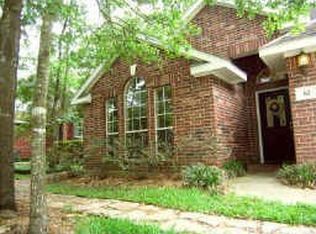 62 S Willow Point Cir, Spring, TX 77382