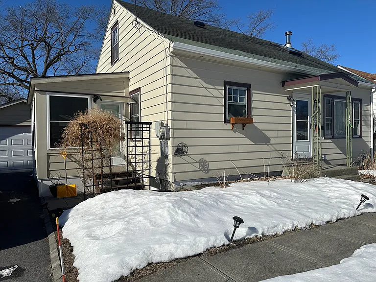 72 Loaldo Dr — Photo 1
