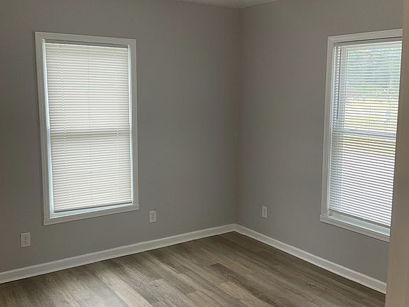 4th image of 509 Benson St