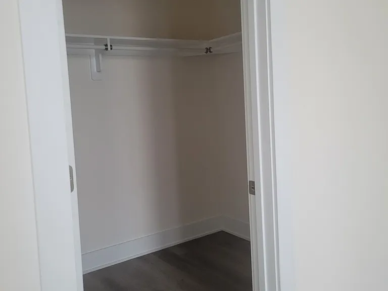 1115 N American St #D6 — Photo 9