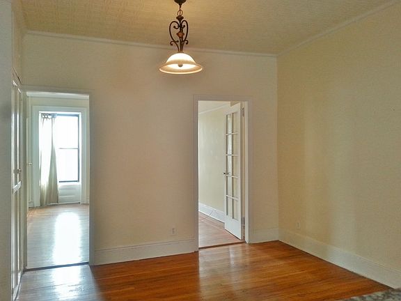 3rd image of 970 Bedford Ave APT 3