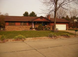 937 Whippoorwill Way, Edwardsville, IL