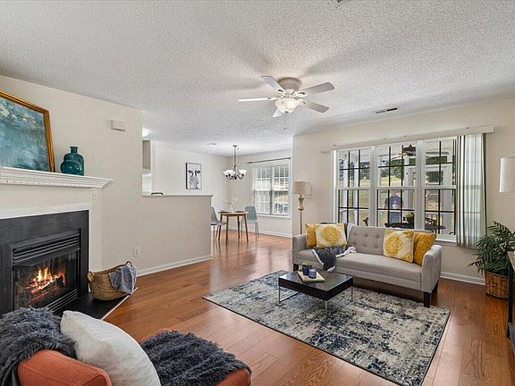 3rd image of 2537 Blackwolf Run Ln
