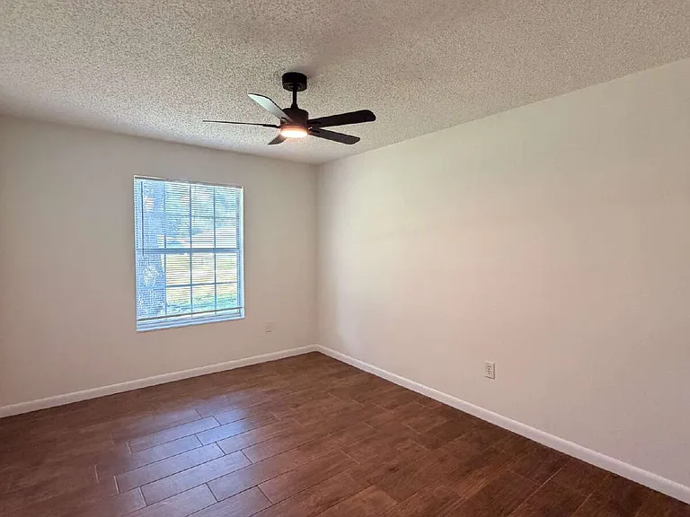 25 Cedar Trce — Photo 21