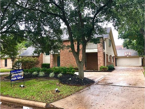 2nd image of 614 Ellingham Dr