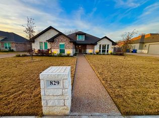 829 Day Star Dr, Hewitt, TX 76643