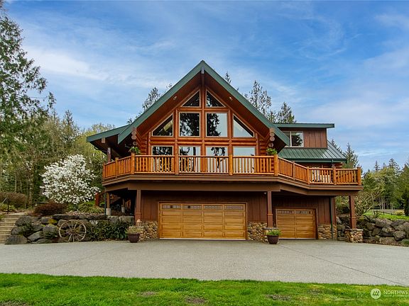 2nd image of 305 Gifford Hill Drive