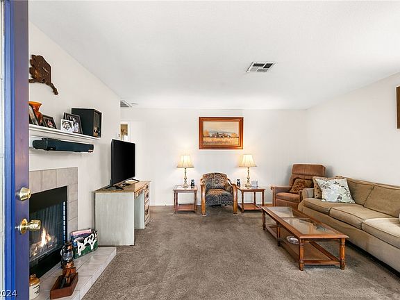 2nd image of 209 N Lamb Blvd Unit D