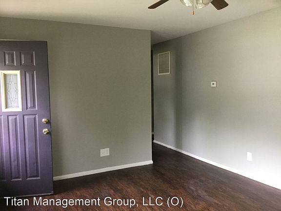 2nd image of 1505 Fairfax Dr