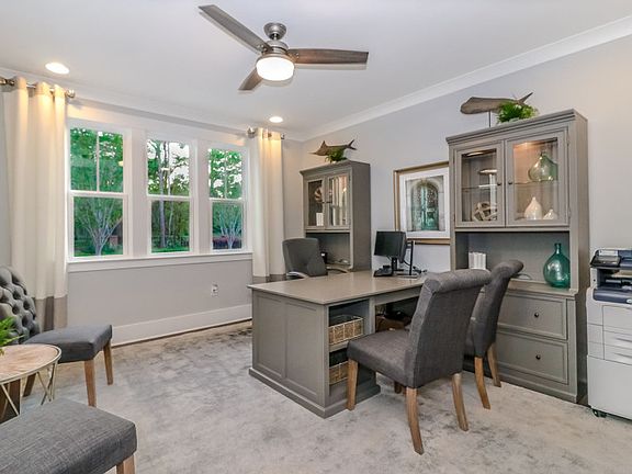 Work from home in the Study, or use this flexible space as a Hobby Room