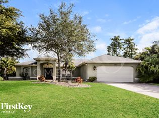 1017 SE 5th Ave, Cape Coral, FL 33990