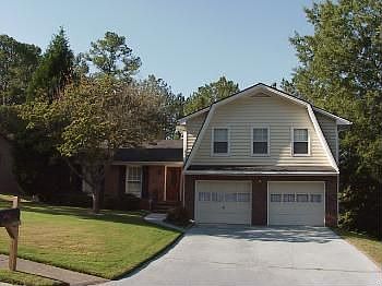 1st image of 310 Chapman Dr