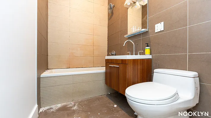 Rented by Nooklyn NYC LLC | media 8