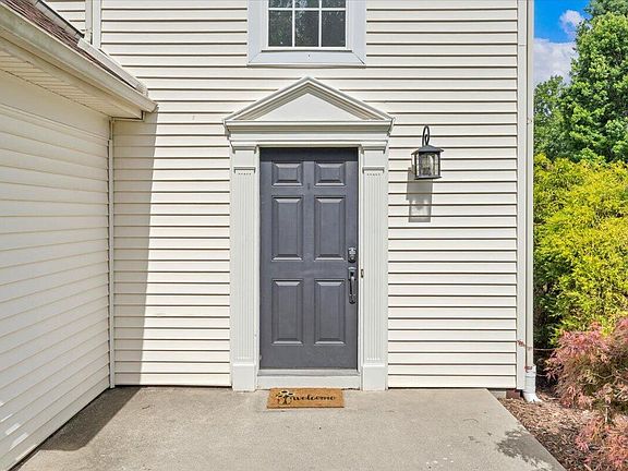 3rd image of 6321 Otter Park Ct