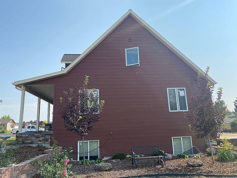 2nd image of 289 Godfrey Way