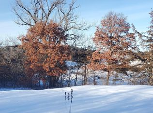 1002 Moon Glow Rd, Hudson, WI 54016