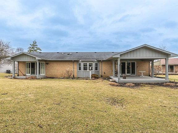 2nd image of 1512 Longford Ct