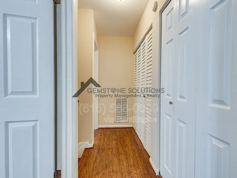 1705 Granville Rd — Photo 18