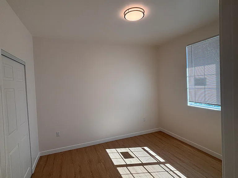 2071 18th Ave — Photo 15