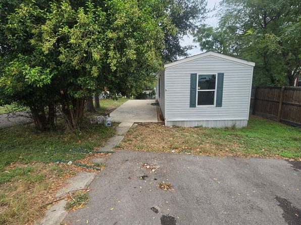 104 Wood Dr #104