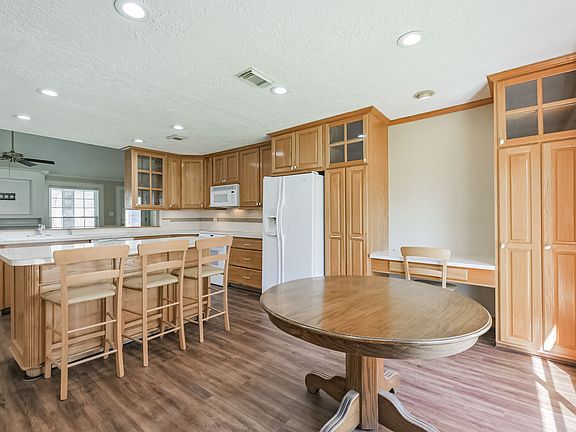 2nd image of 23227 Briarcreek Blvd