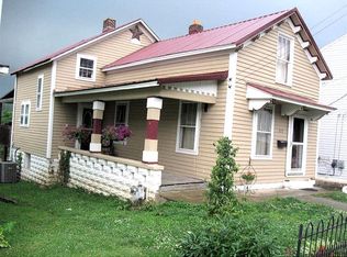 317 N 2nd St, Ripley, OH 45167