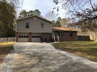 1933 S Oak Dr, Lawrenceville, GA 30044