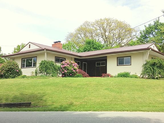 2nd image of 201 Ellett Dr
