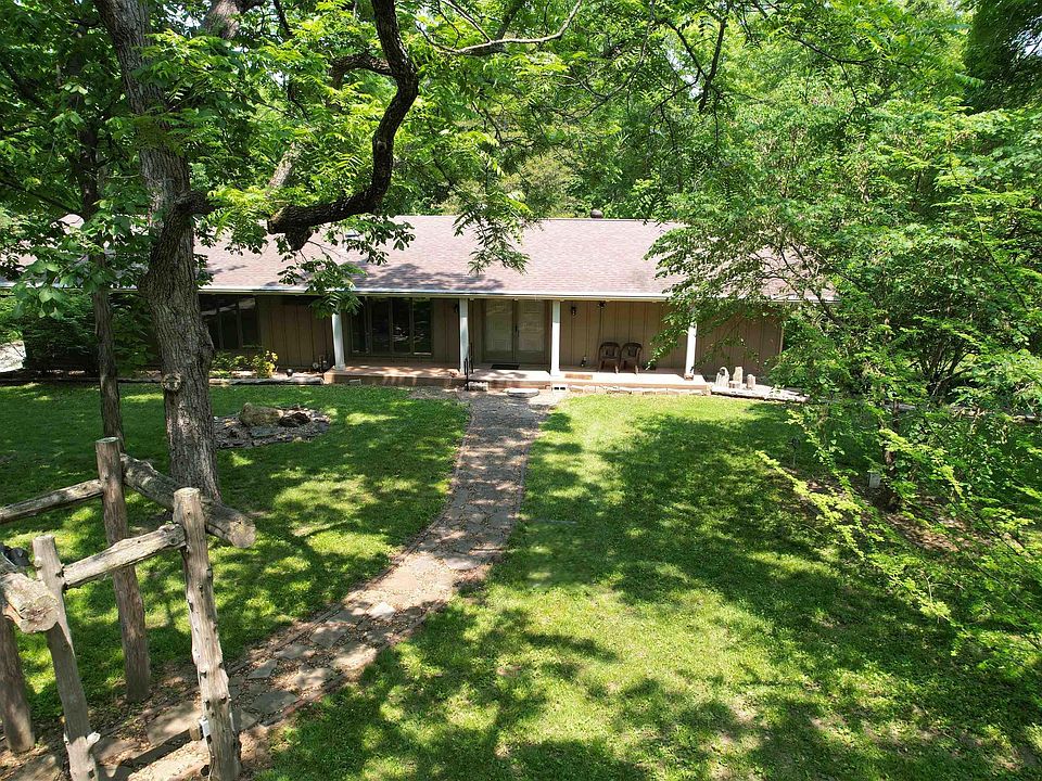 1st image of 8040 Hawthorne Dr